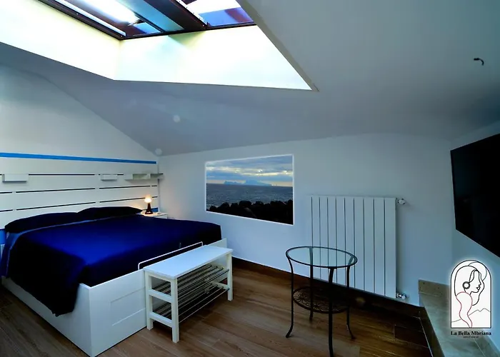 Hotel La Bella 'Mbriana Napoli